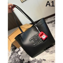Compatible and definitely recommended 2024SS tote bag CELINE
