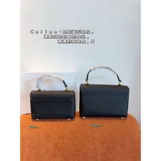 New summer items you can't take your eyes off of 2024SS clutch bag CELINE New summer items you can't take your eyes off of 2024SS clutch bag CELINE