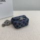 2024SS shoulder bag that draws attention to your feet CELINE 2024SS shoulder bag that draws attention to your feet CELINE
