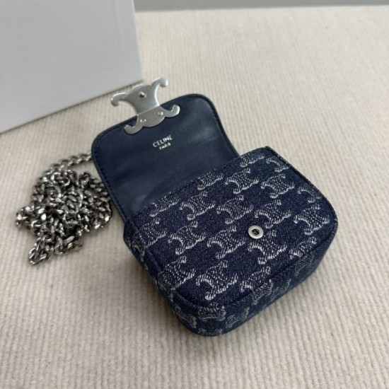 2024SS shoulder bag that draws attention to your feet CELINE 2024SS shoulder bag that draws attention to your feet CELINE