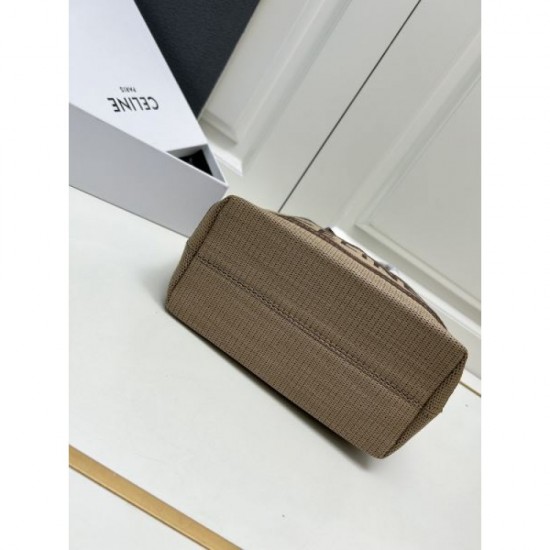 2024SS The cutting edge of fashion! CELINE Celine tote bag 2024SS The cutting edge of fashion! CELINE Celine tote bag