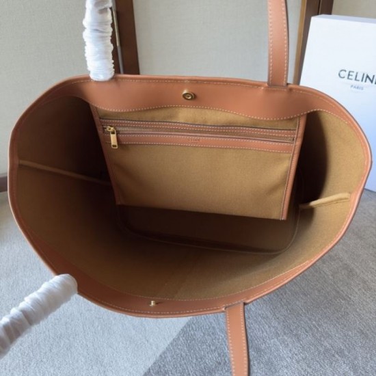 CELINE 2024FW Popular new tote bag for this fall CELINE 2024FW Popular new tote bag for this fall