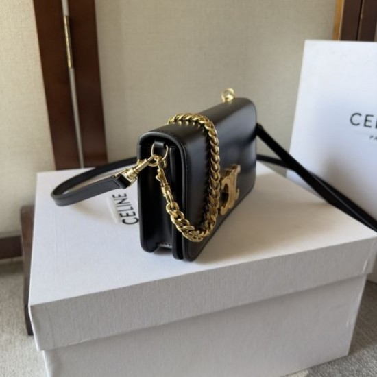 CELINE 2024FW Tote bag that is cooler than it looks CELINE 2024FW Tote bag that is cooler than it looks