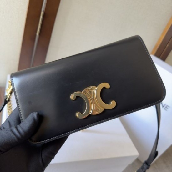 CELINE 2024FW Tote bag that is cooler than it looks CELINE 2024FW Tote bag that is cooler than it looks
