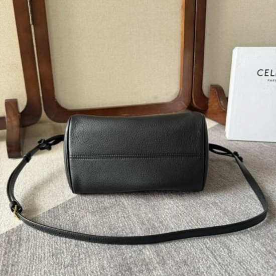 CELINE 2024FW Urban style tote bag CELINE 2024FW Urban style tote bag