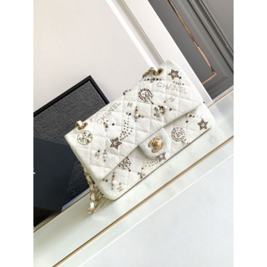 Very easy to incorporate 2024SS shoulder bag CHANEL Very easy to incorporate 2024SS shoulder bag CHANEL
