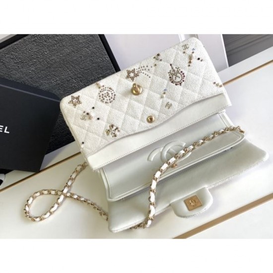 Very easy to incorporate 2024SS shoulder bag CHANEL Very easy to incorporate 2024SS shoulder bag CHANEL