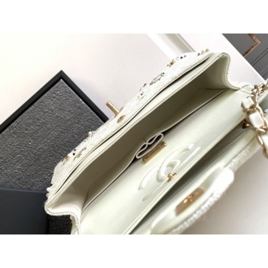 Very easy to incorporate 2024SS shoulder bag CHANEL Very easy to incorporate 2024SS shoulder bag CHANEL