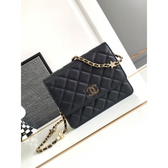 Looks cool 2024SS shoulder bag CHANEL Looks cool 2024SS shoulder bag CHANEL