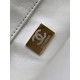 2024SS shoulder bag CHANEL that gives you a cool impression 2024SS shoulder bag CHANEL that gives you a cool impression