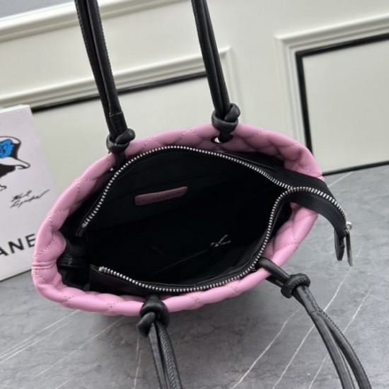 Loose item 2024SS tote bag CHANEL Loose item 2024SS tote bag CHANEL