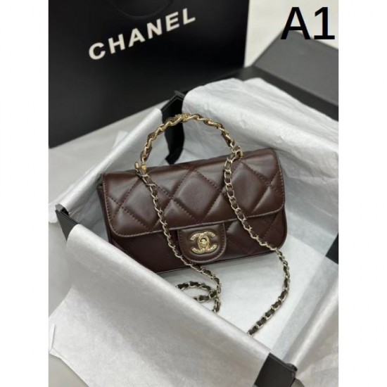 2024SS tote bag CHANEL that makes it easy to create an outfit 2024SS tote bag CHANEL that makes it easy to create an outfit