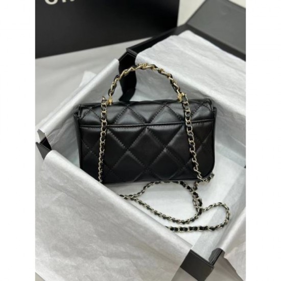 2024SS tote bag CHANEL that makes it easy to create an outfit 2024SS tote bag CHANEL that makes it easy to create an outfit