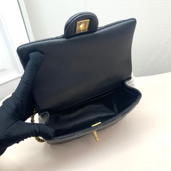 Now a popular item 2024SS shoulder bag CHANEL Now a popular item 2024SS shoulder bag CHANEL