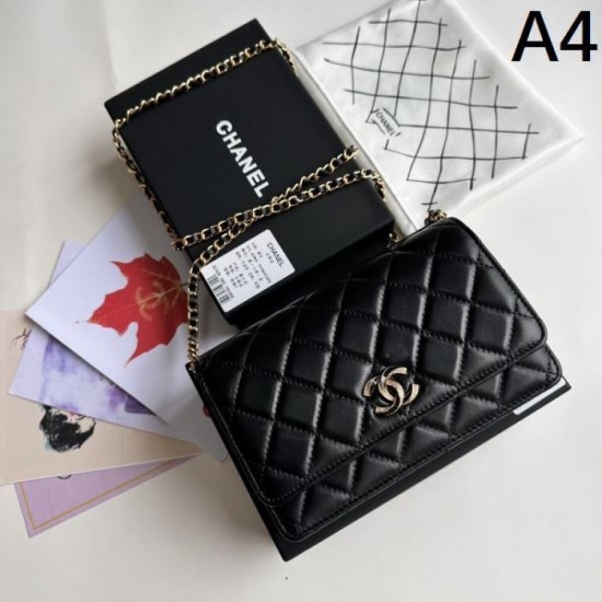Popular item in magazines and on the streets 2024SS Shoulder Bag CHANEL Popular item in magazines and on the streets 2024SS Shoulder Bag CHANEL