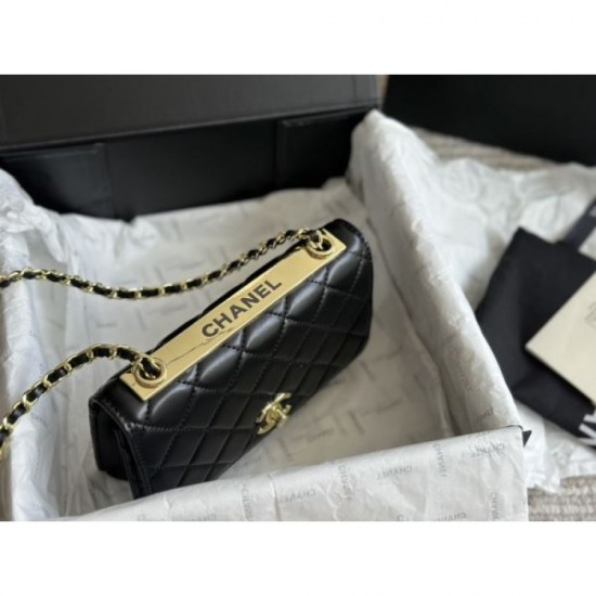 2024SS Shoulder Bag CHANEL that you should buy for a limited time at a good price 2024SS Shoulder Bag CHANEL that you should buy for a limited time at a good price