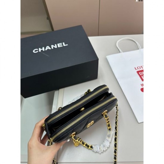 Last Spring/Summer Collection 2024SS Tote Bag CHANEL CHANEL Last Spring/Summer Collection 2024SS Tote Bag CHANEL CHANEL