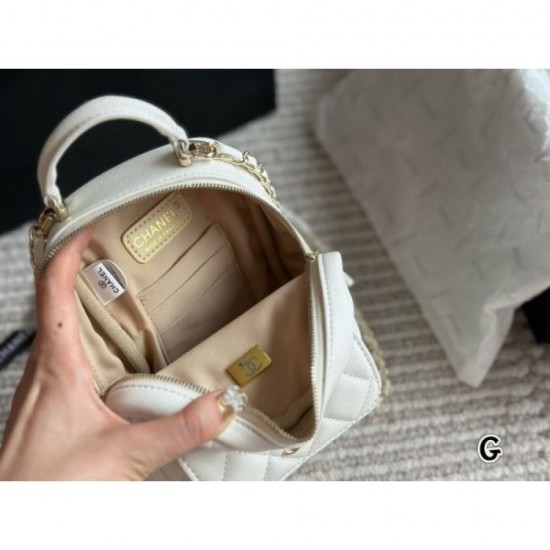 Rare! Limited to stores 2024SS Backpack CHANEL CHANEL Rare! Limited to stores 2024SS Backpack CHANEL CHANEL
