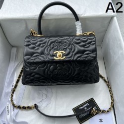 2024SS Essential summer item CHANEL Chanel tote bag