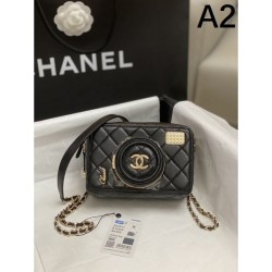 CHANEL 2024FW Outstanding Attractive Item Shoulder Bag