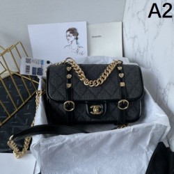 CHANEL 2024FW Popular tops tote bag this fall/winter