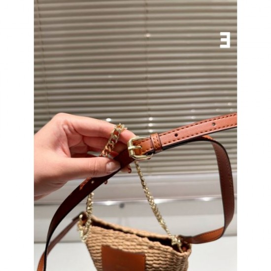 2024SS tote bag CHLOE that gives the impression of a fashionable expert 2024SS tote bag CHLOE that gives the impression of a fashionable expert