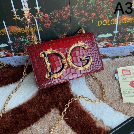 Must be sold out 2024SS Shoulder Bag DOLCE & GABBANA Dolce & Gabbana Must be sold out 2024SS Shoulder Bag DOLCE & GABBANA Dolce & Gabbana