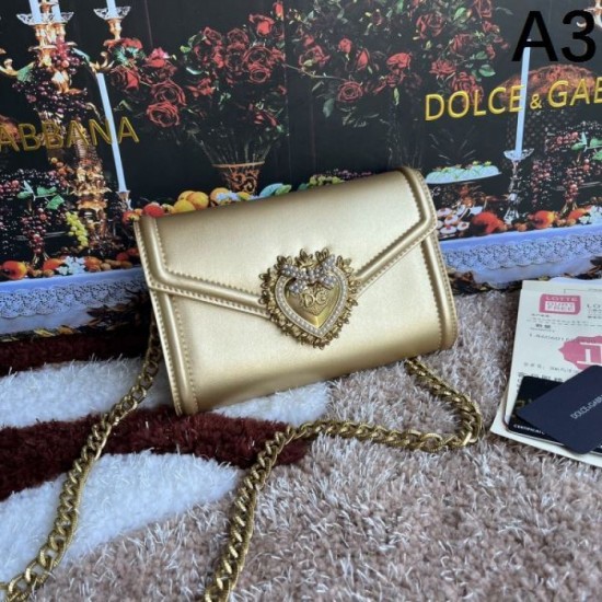 DOLCE & GABBANA Dolce & Gabbana 2024FW 100% New Shoulder Bag DOLCE & GABBANA Dolce & Gabbana 2024FW 100% New Shoulder Bag