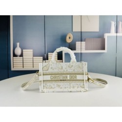 Gift to give 2024SS Tote Bag DIOR