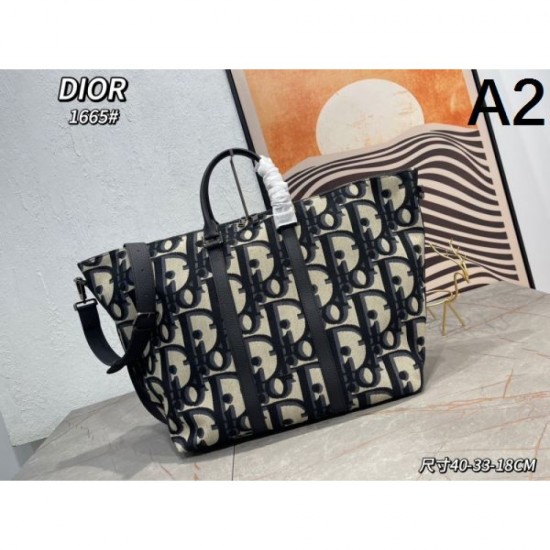 This season's recommended popular item 2024SS tote bag DIOR Dior This season's recommended popular item 2024SS tote bag DIOR Dior
