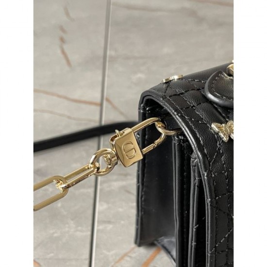 Limited item delivered from overseas 2024SS Shoulder bag DIOR Dior Limited item delivered from overseas 2024SS Shoulder bag DIOR Dior