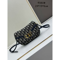 Summer new item 2024SS shoulder bag DIOR that is in short supply