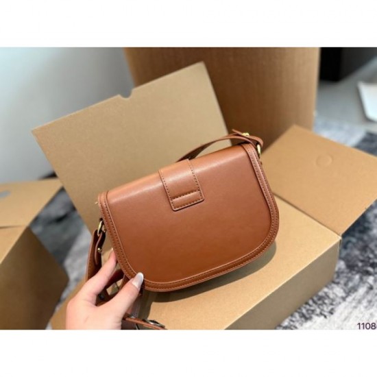 Unexpected discount at VIP sale 2024SS Shoulder Bag DIOR Dior Unexpected discount at VIP sale 2024SS Shoulder Bag DIOR Dior