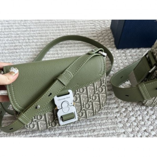 Popular item featured in magazines 2024SS Shoulder Bag DIOR Popular item featured in magazines 2024SS Shoulder Bag DIOR