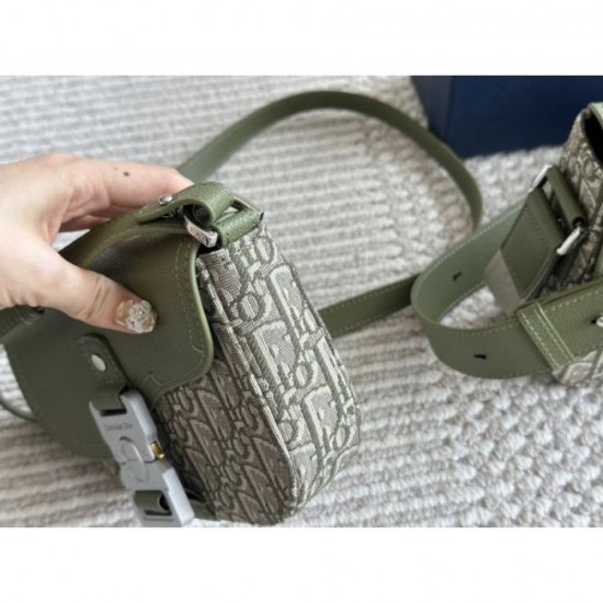 Popular item featured in magazines 2024SS Shoulder Bag DIOR Popular item featured in magazines 2024SS Shoulder Bag DIOR