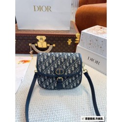 Recommended for tops this season 2024SS Shoulder bag DIOR Dior