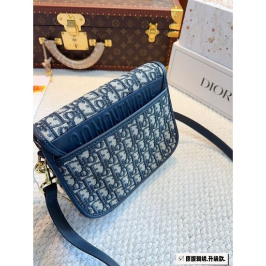 Recommended for tops this season 2024SS Shoulder bag DIOR Dior Recommended for tops this season 2024SS Shoulder bag DIOR Dior