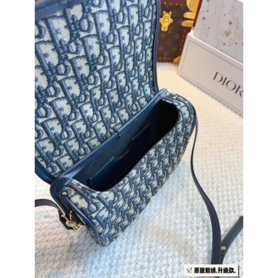 Recommended for tops this season 2024SS Shoulder bag DIOR Dior Recommended for tops this season 2024SS Shoulder bag DIOR Dior
