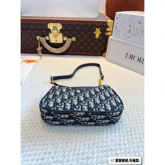 2024SS Shoulder Bag DIOR for an elegant casual outfit 2024SS Shoulder Bag DIOR for an elegant casual outfit