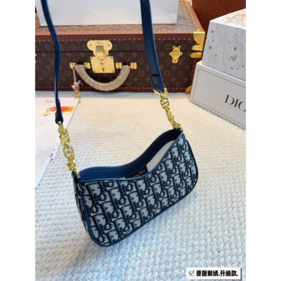 2024SS Shoulder Bag DIOR for an elegant casual outfit 2024SS Shoulder Bag DIOR for an elegant casual outfit