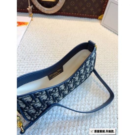2024SS Shoulder Bag DIOR for an elegant casual outfit 2024SS Shoulder Bag DIOR for an elegant casual outfit