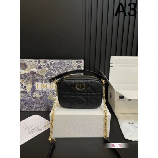 Elegant and casual atmosphere 2024SS shoulder bag DIOR Elegant and casual atmosphere 2024SS shoulder bag DIOR