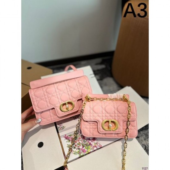 New this season! Adults are also welcome! 2024SS Tote Bag DIOR New this season! Adults are also welcome! 2024SS Tote Bag DIOR