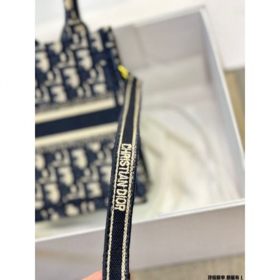 This season's hottest trend 2024SS tote bag DIOR Dior This season's hottest trend 2024SS tote bag DIOR Dior