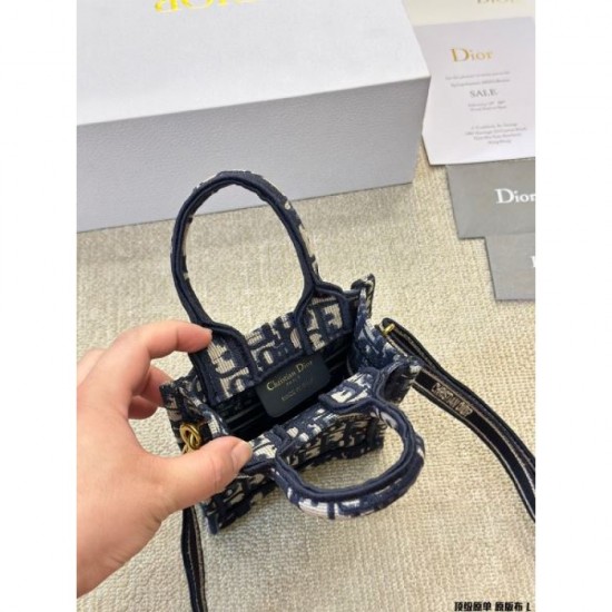 This season's hottest trend 2024SS tote bag DIOR Dior This season's hottest trend 2024SS tote bag DIOR Dior