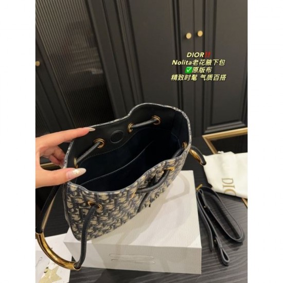 Elegant Excellence Collection 2024SS Tote Bag DIOR Elegant Excellence Collection 2024SS Tote Bag DIOR