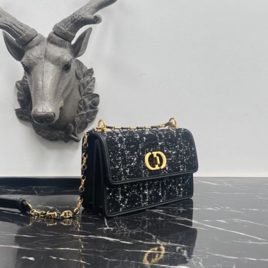 Limited quantity miraculous arrival 2024SS shoulder bag DIOR Dior Limited quantity miraculous arrival 2024SS shoulder bag DIOR Dior