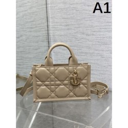 2024SS tote bag DIOR that you absolutely want and can get