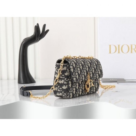 2024SS New Summer Items Hard to Get DIOR Shoulder Bag 2024SS New Summer Items Hard to Get DIOR Shoulder Bag