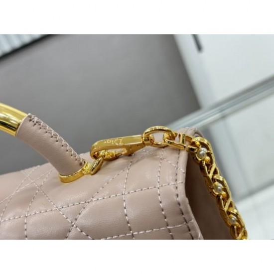 2024SS The perfect color for summer DIOR Dior tote bag 2024SS The perfect color for summer DIOR Dior tote bag